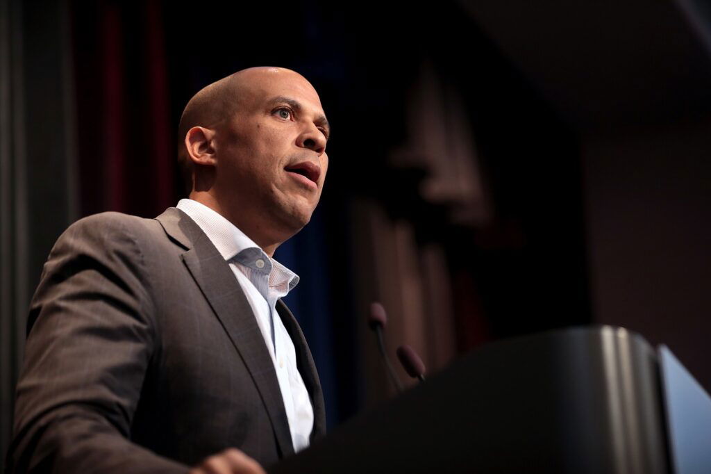 Cory Booker Marries Investment Exec In Private D.C. Ceremony Just Months After Engagement