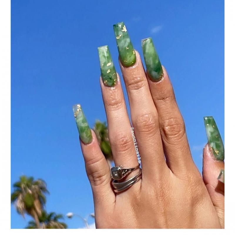 Sunnii Nails