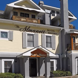 The Almanett Hotel & Bistro