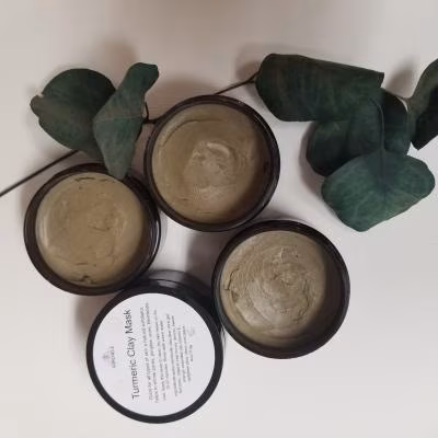 Heals to help blemishes, blackheads, pimples, tones and deep cleanses the skin