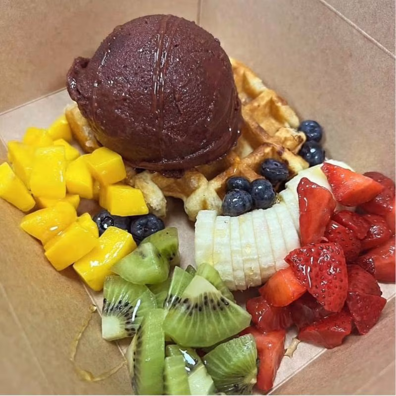 Uptown Nutrition Cafe